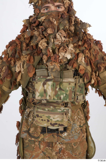 Photos Frankie Perry Army Sniper KSK Germany upper body 0004.jpg